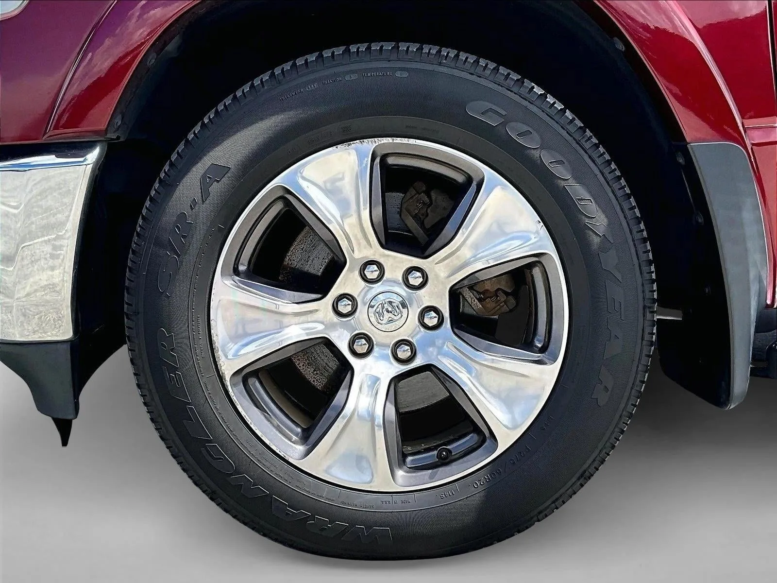 2019 RAM 1500 Laramie Crew Cab 4x2 5'7" Box photo 10