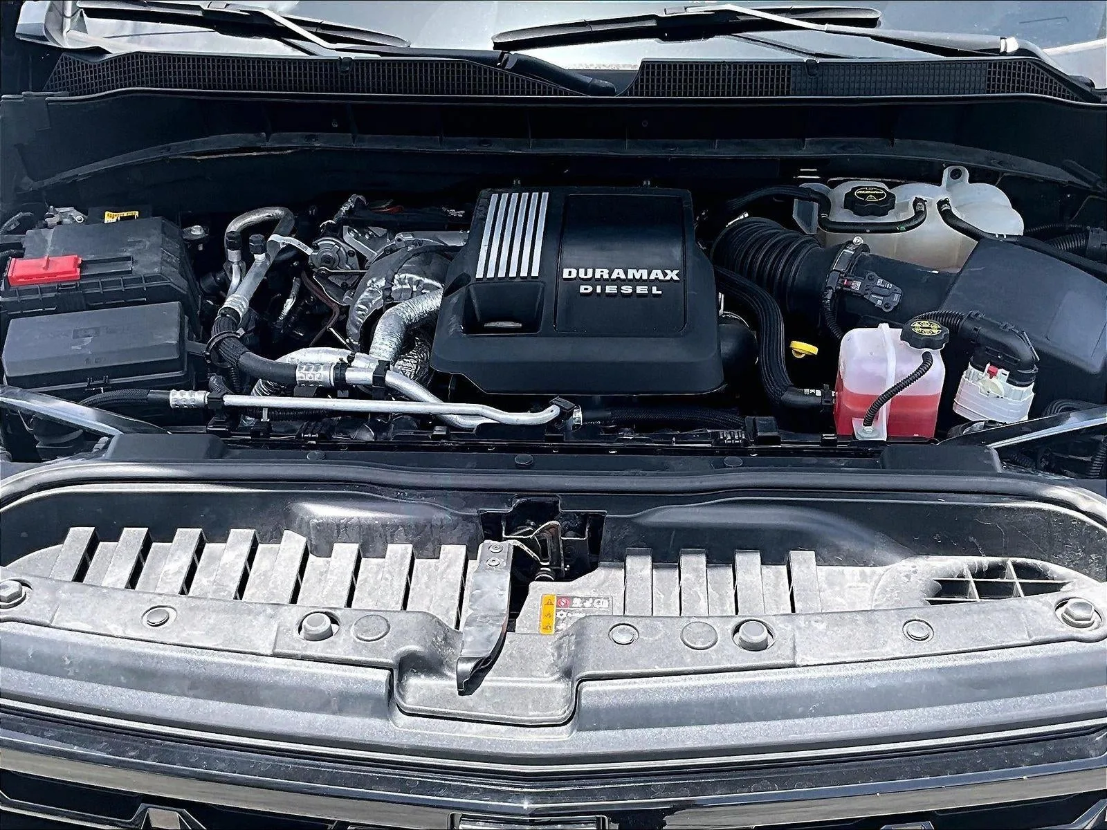 2024 Chevrolet Silverado 1500 RST photo 11