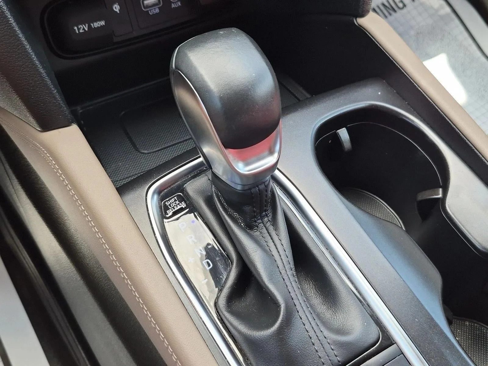 2020 Hyundai Santa Fe Limited photo 12