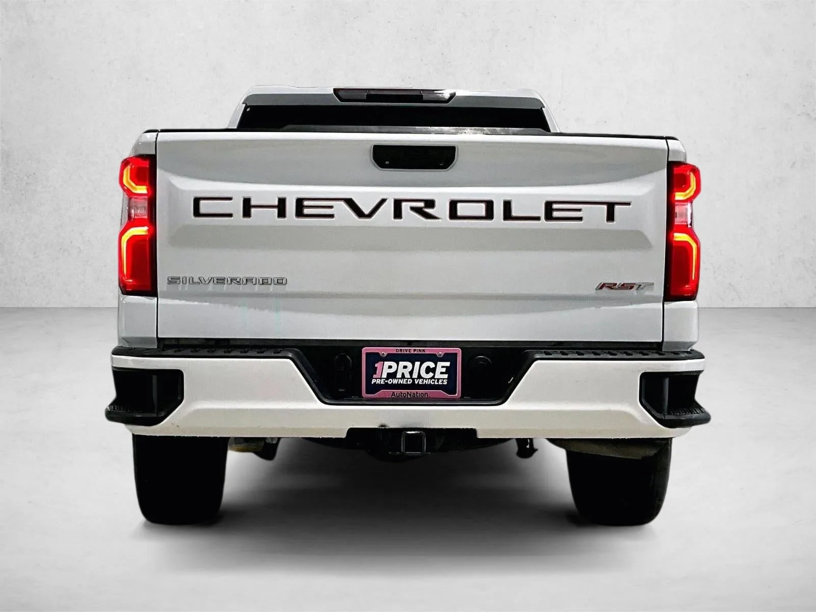 2022 Chevrolet Silverado 1500 RST photo 4