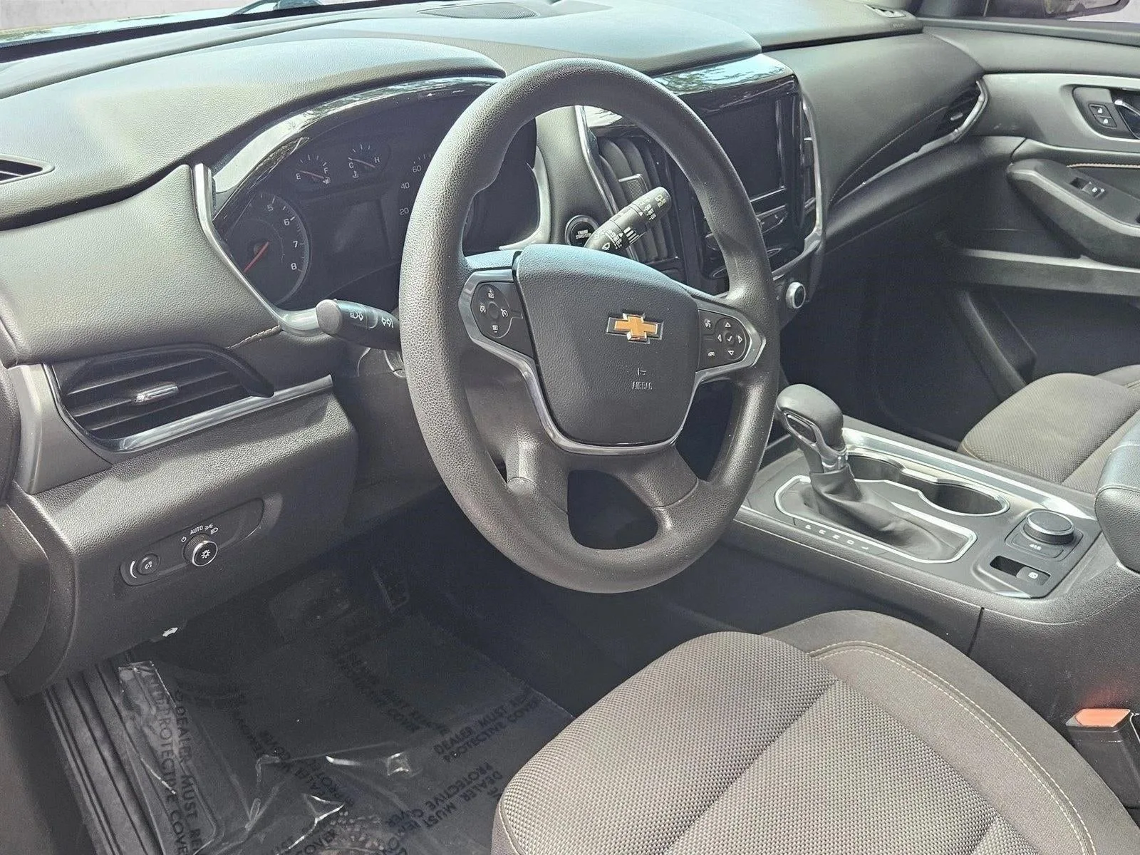 2021 Chevrolet Traverse FWD 1LS photo 9