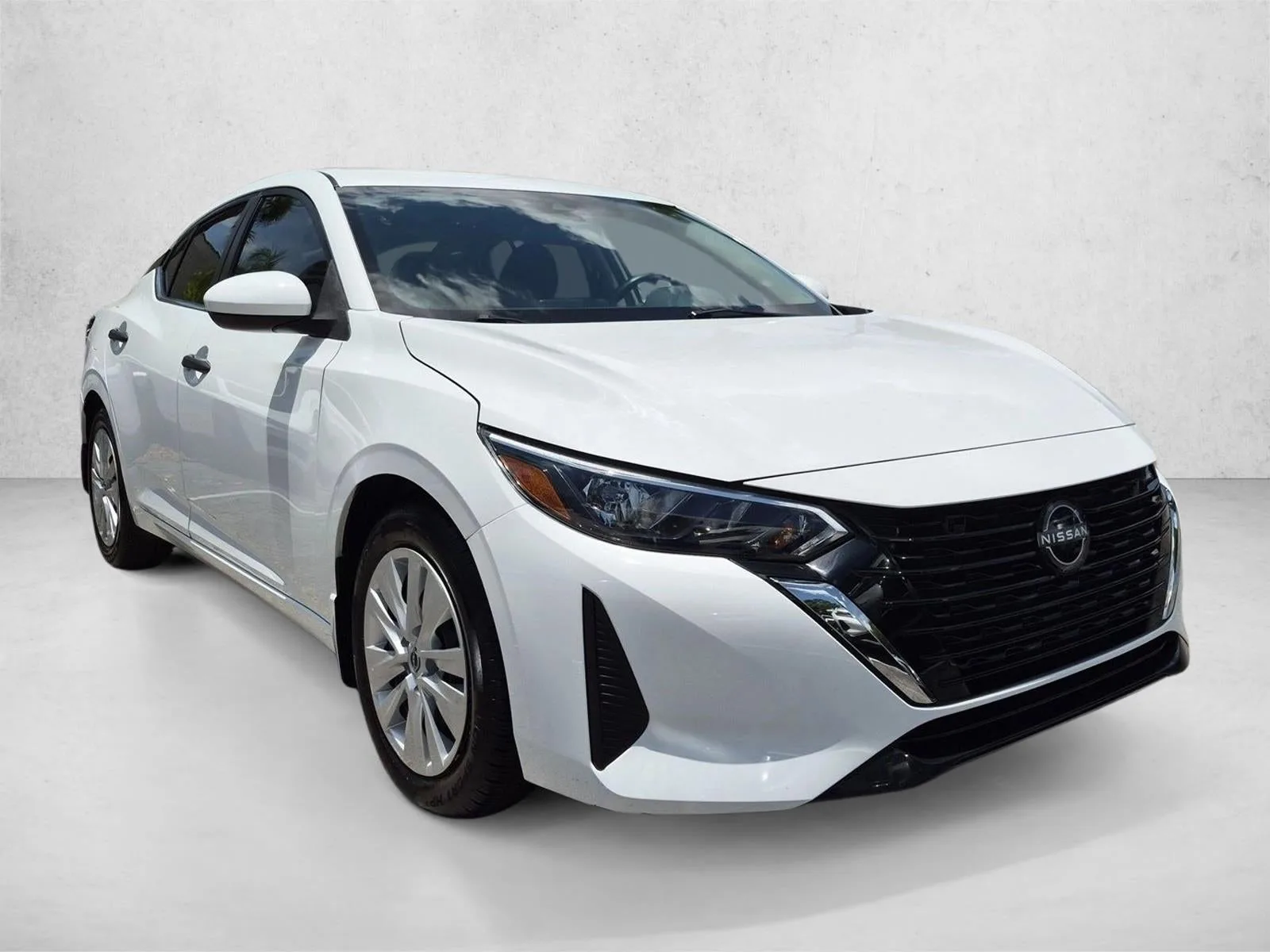 2024 Nissan Sentra S CVT photo 3