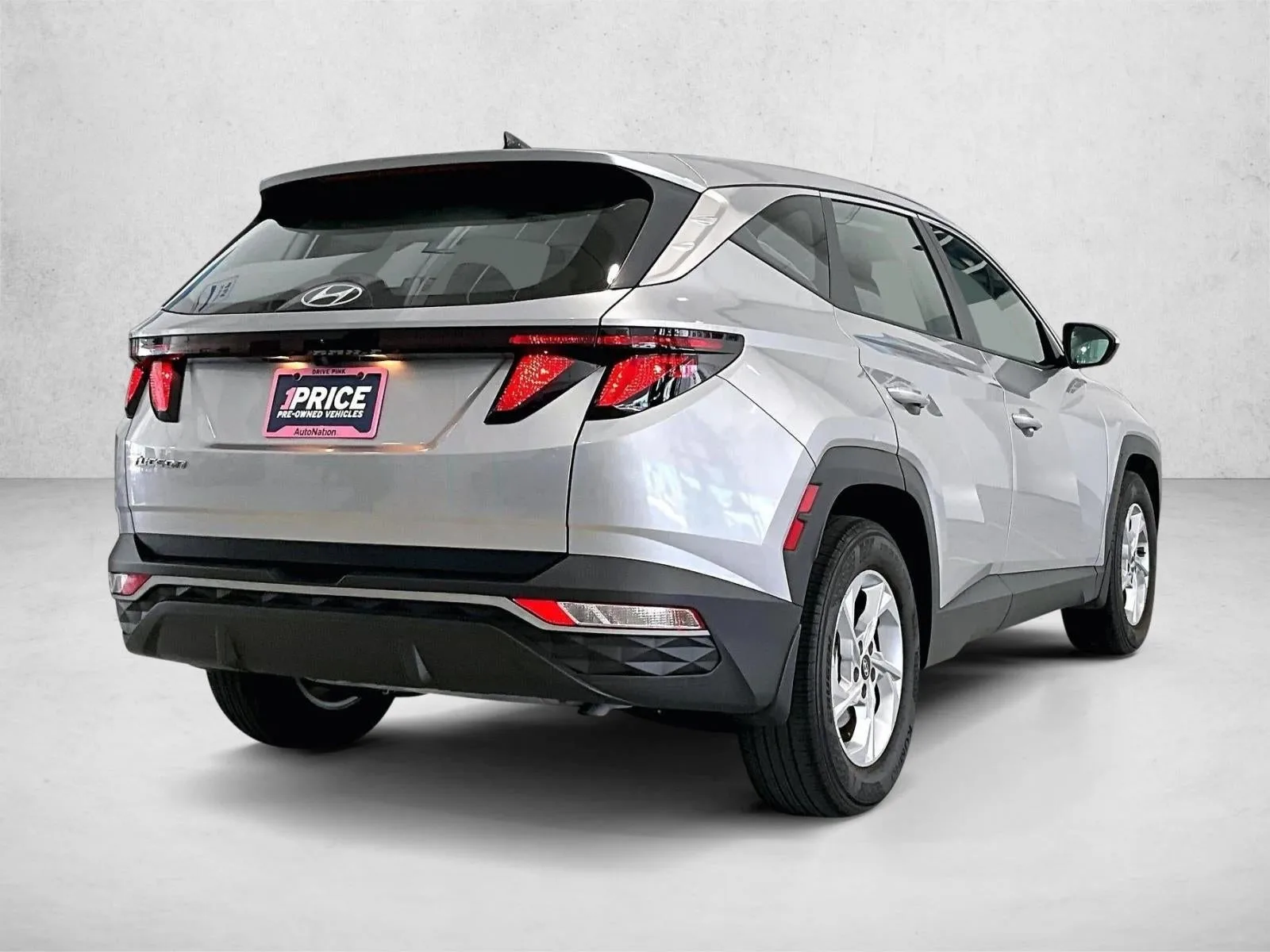 2024 Hyundai Tucson SE photo 2