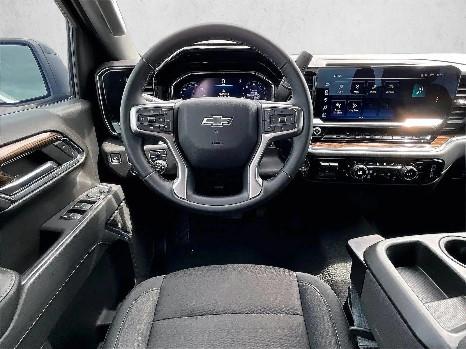 2024 Chevrolet Silverado 1500 RST photo 7