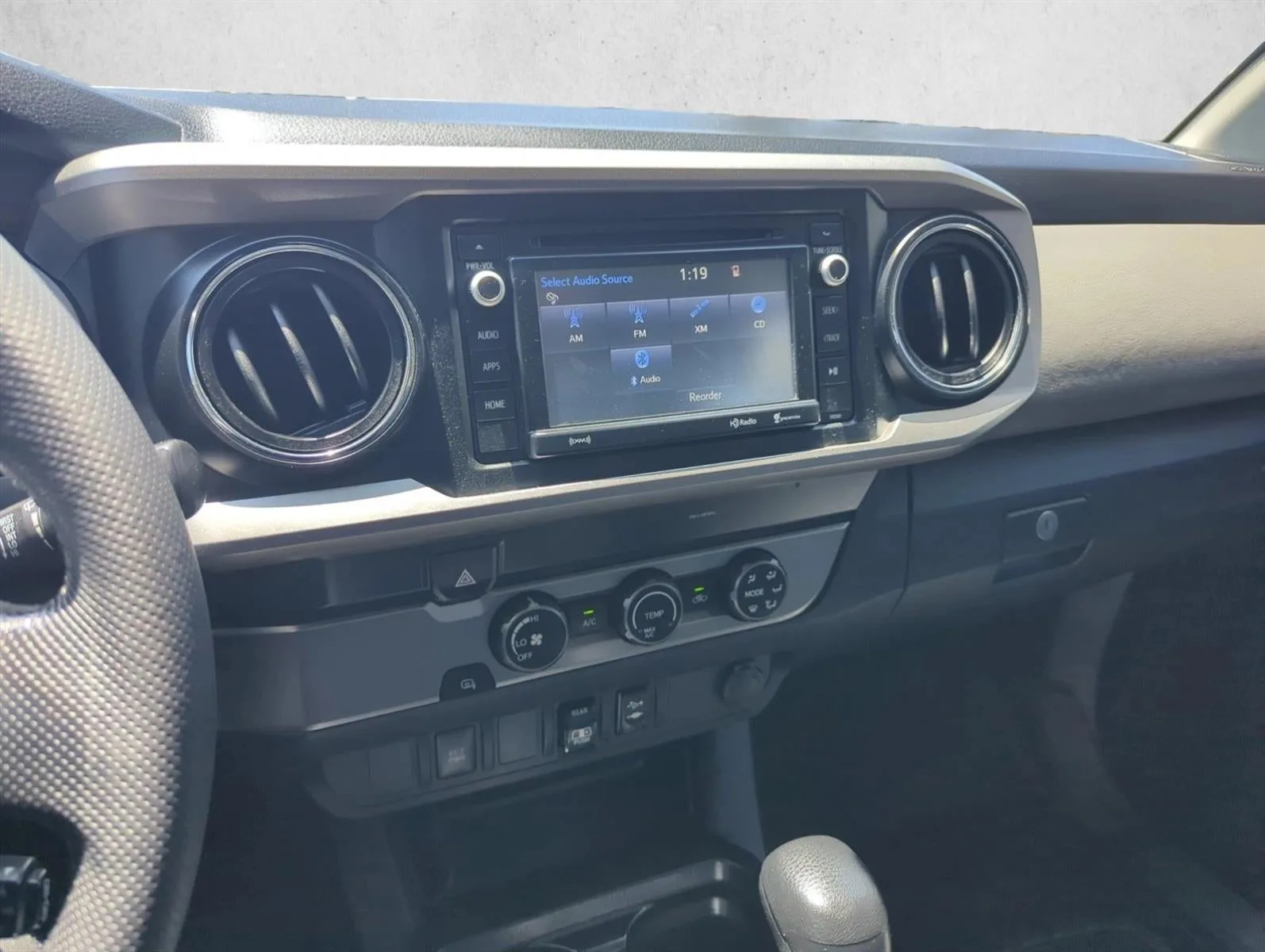 2019 Toyota Tacoma 2WD 2WD SR5 Double Cab 5' Bed V6 AT (GS) photo 10