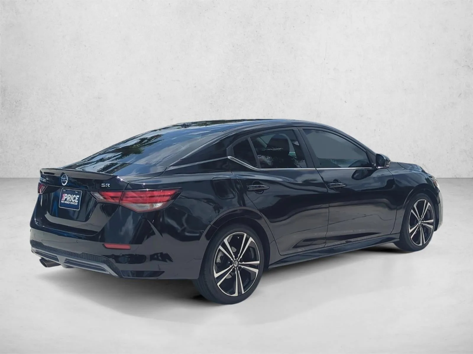 2020 Nissan Sentra SR CVT photo 5