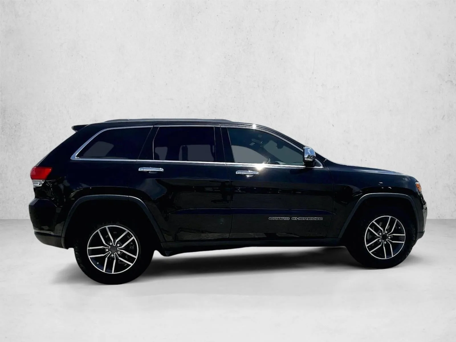 2019 Jeep Grand Cherokee Limited 4x2 photo 5