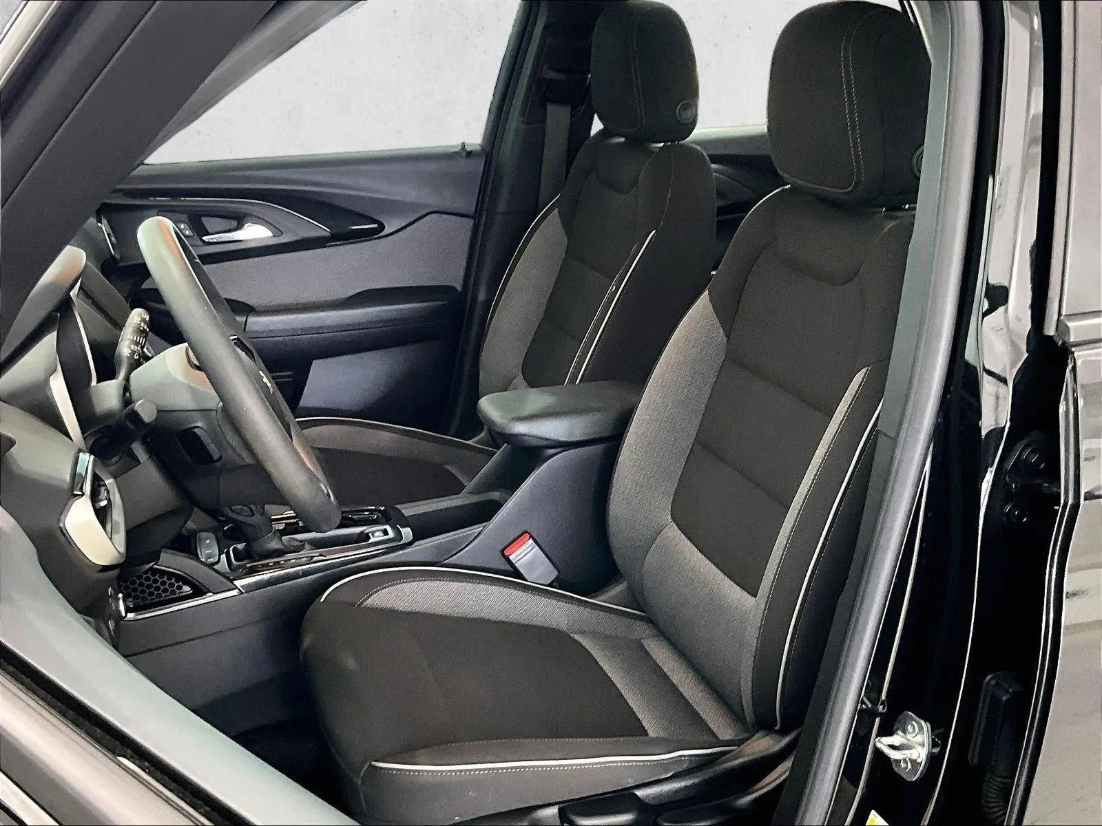 2023 Chevrolet Trailblazer LS photo 27