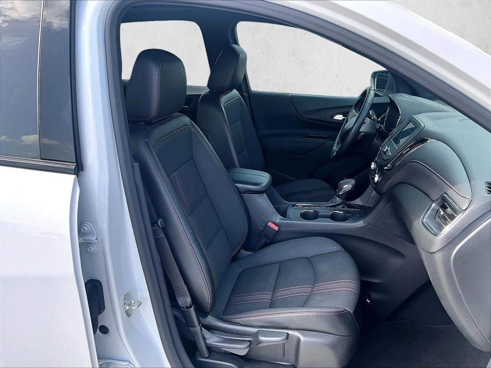2023 Chevrolet Equinox RS photo 9
