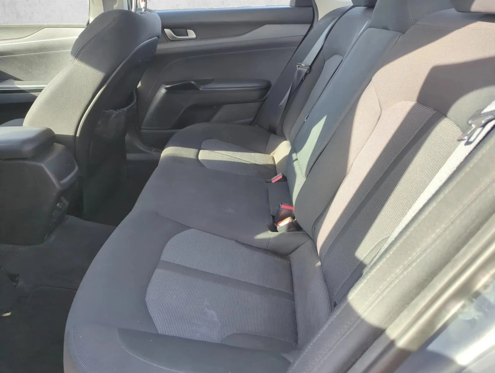 2022 Kia K5 LXS Auto FWD photo 7