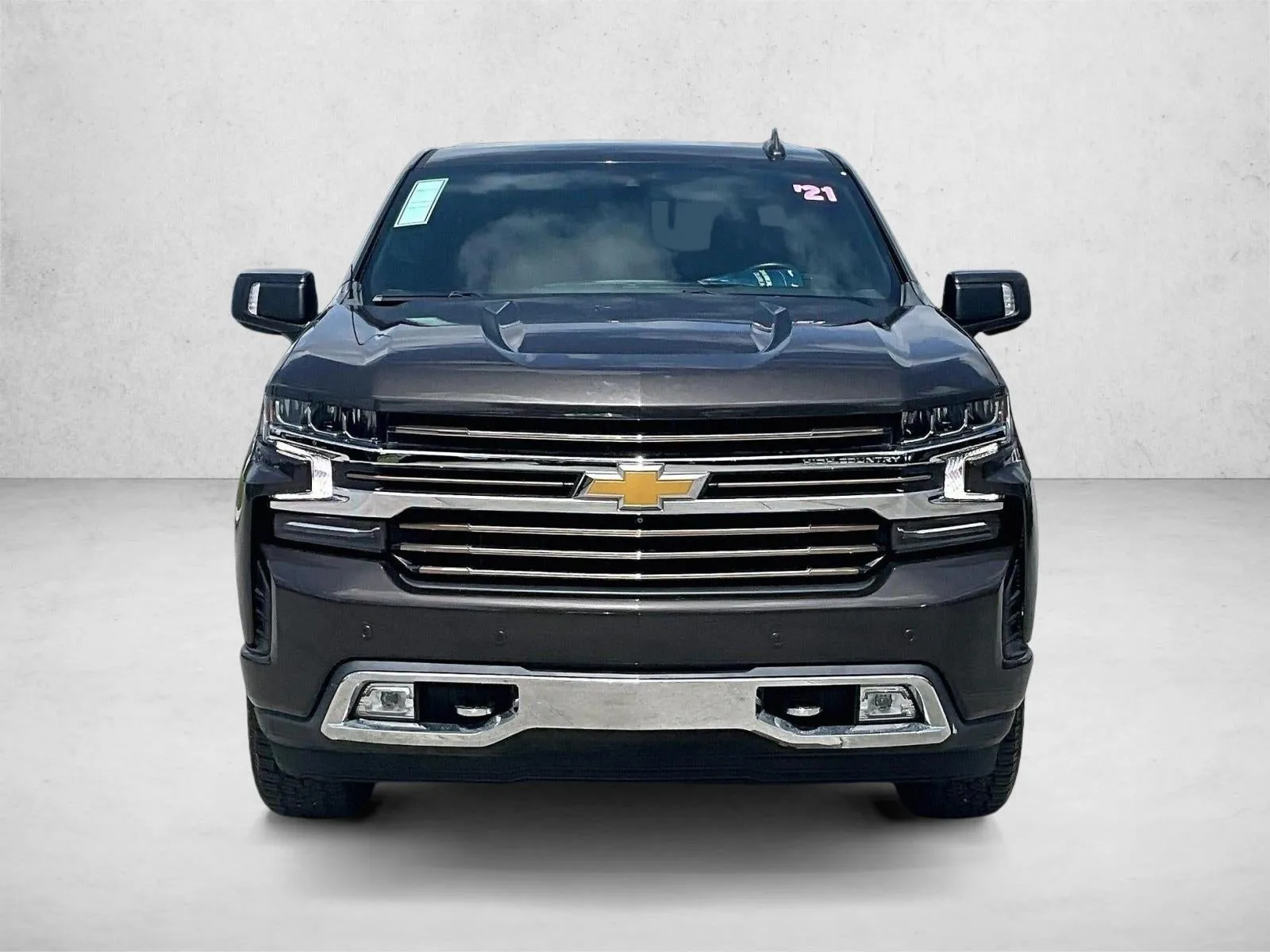 2021 Chevrolet Silverado 1500 High Country photo 3