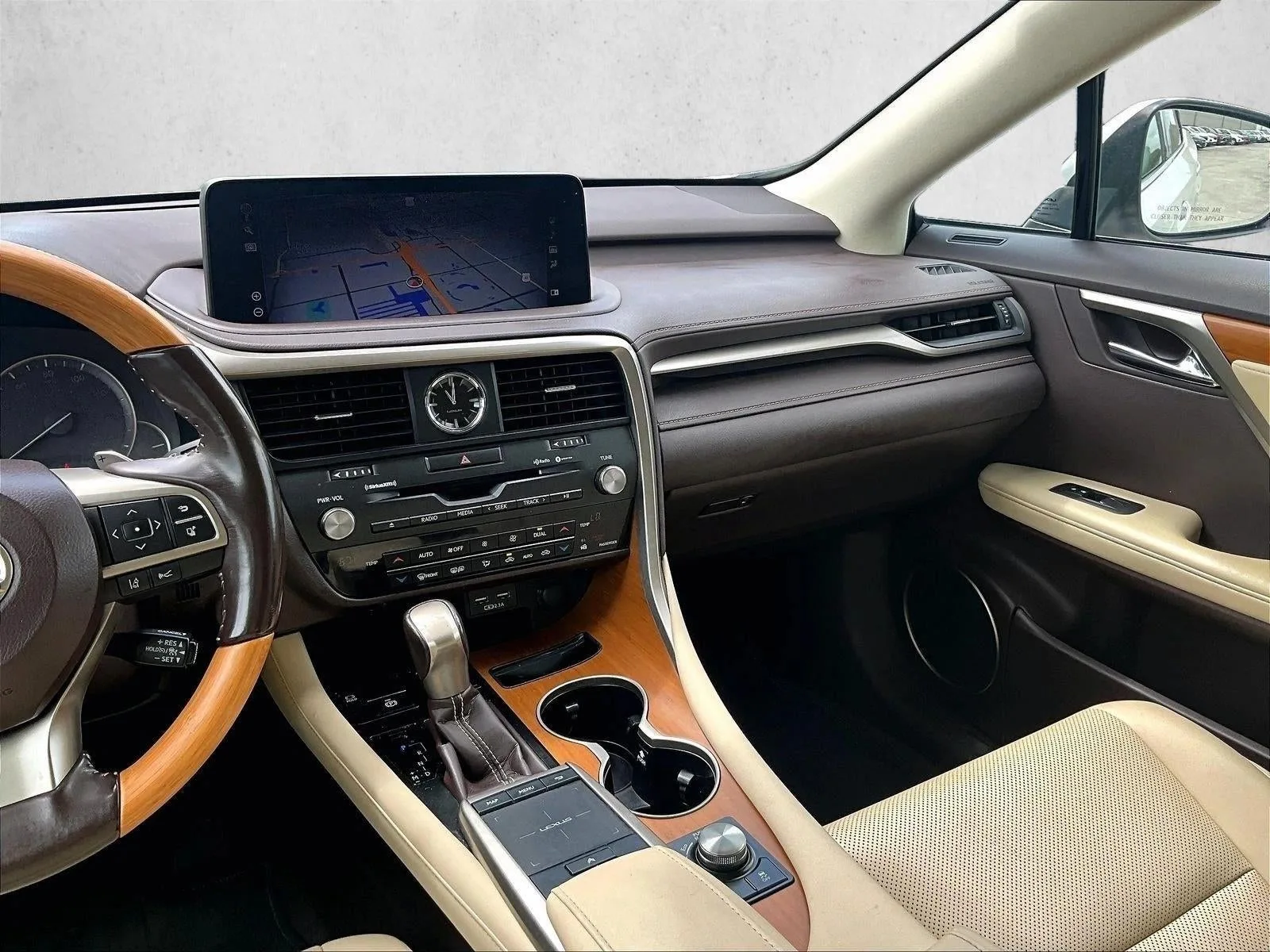 2020 Lexus RX photo 8