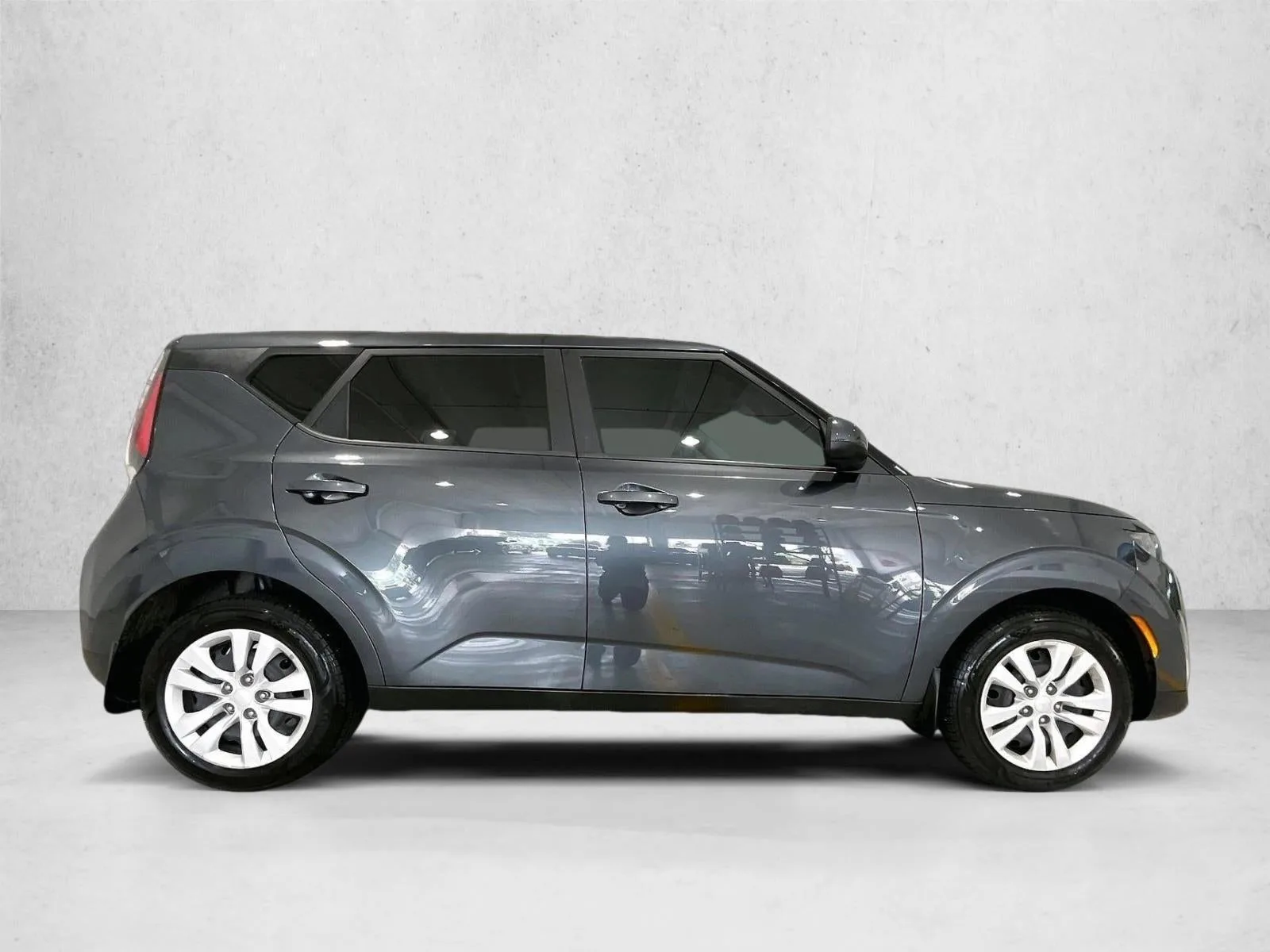 2024 Kia Soul LX photo 5