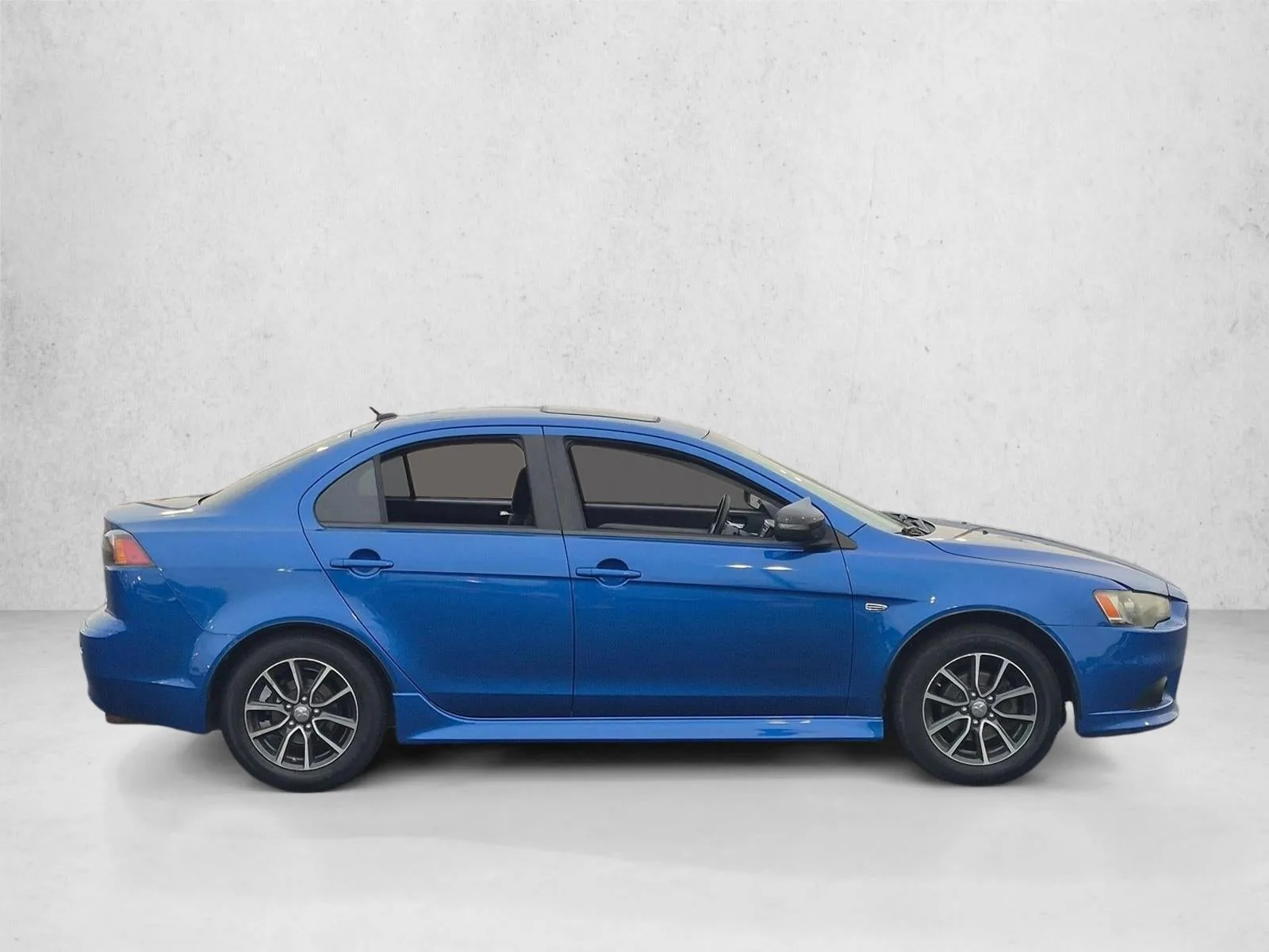 2015 Mitsubishi Lancer SE photo 4
