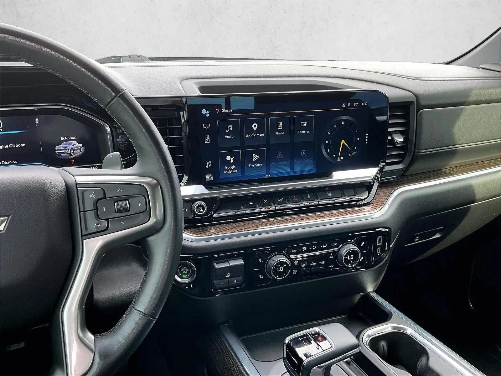 2024 Chevrolet Silverado 1500 RST photo 8