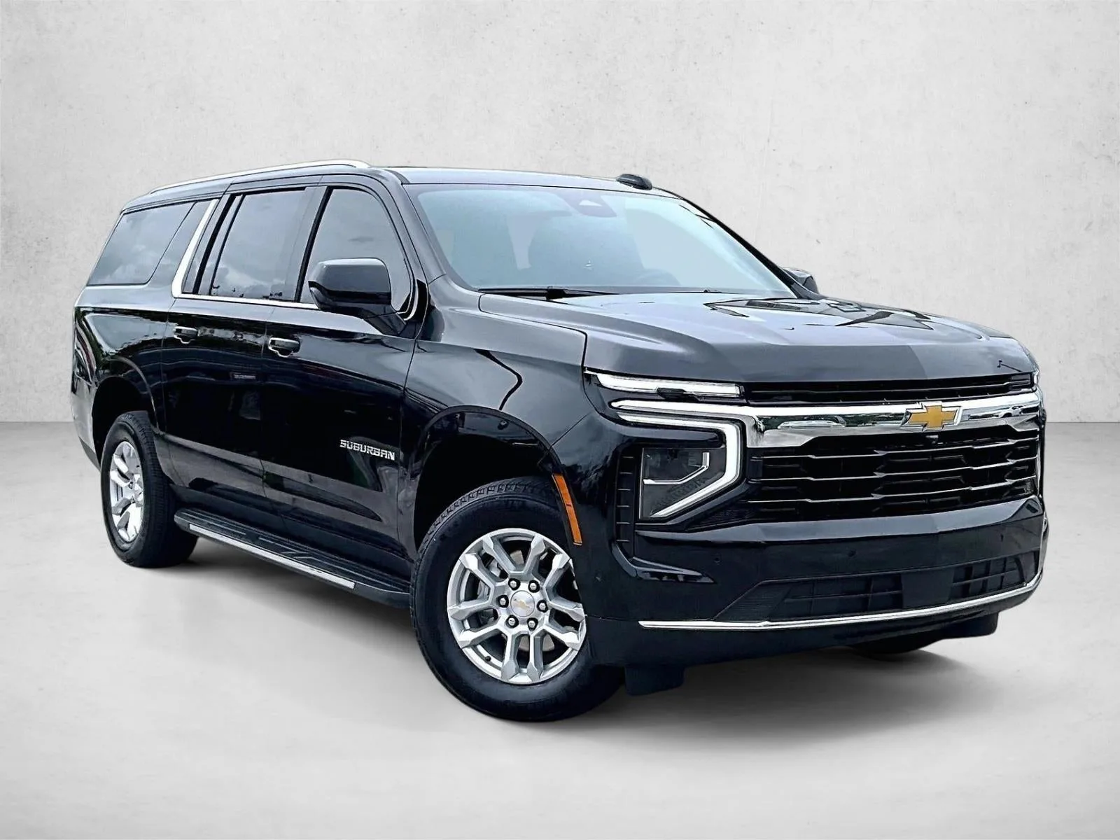 2026 Chevrolet Suburban LS photo 12