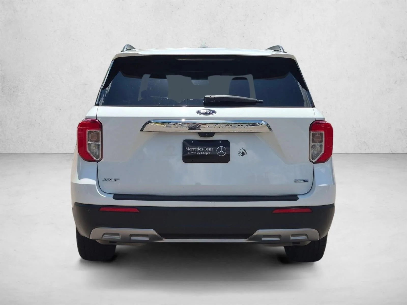 2020 Ford Explorer XLT 4WD photo 6
