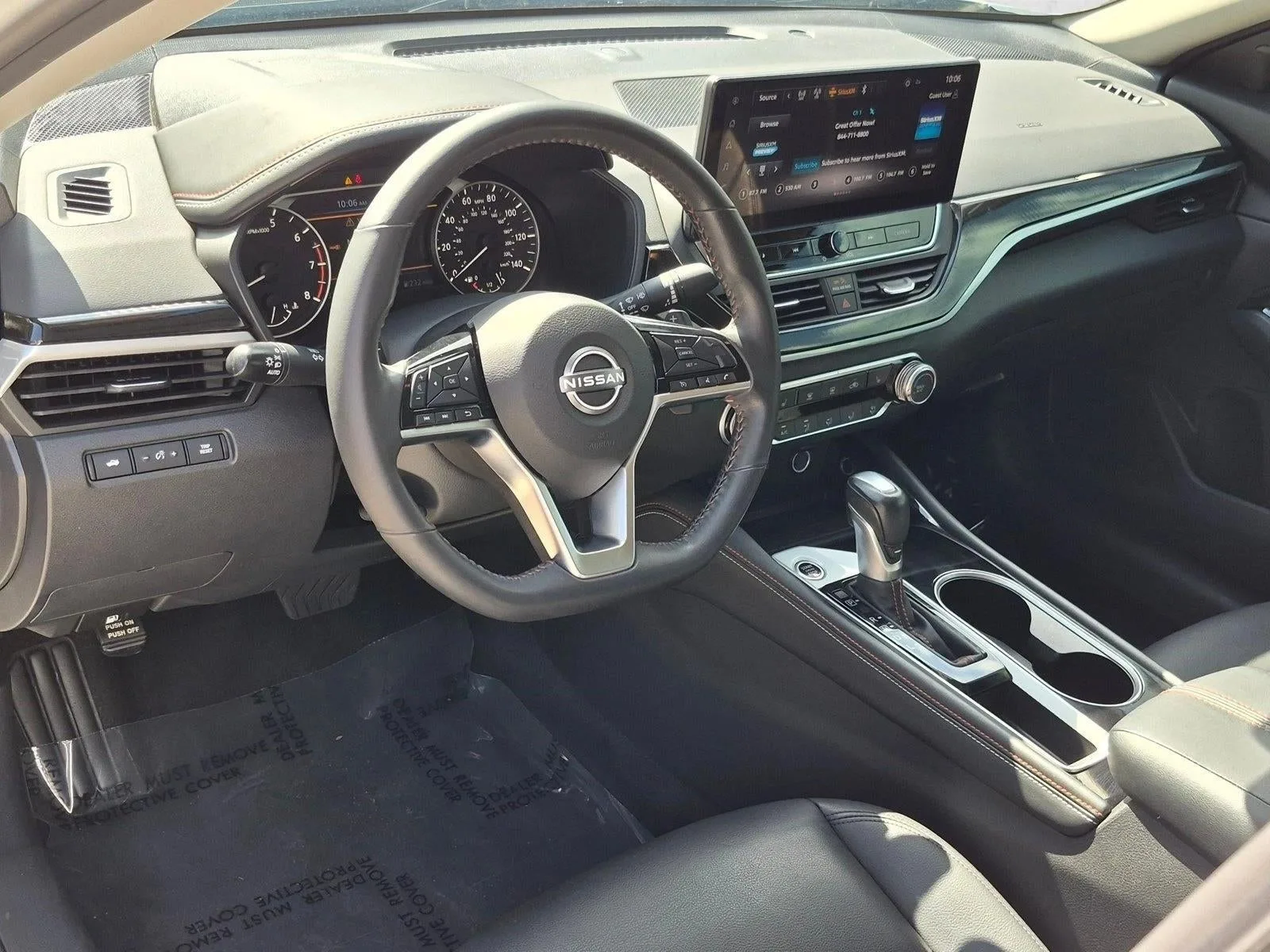 2024 Nissan Altima 2.5 SR Sedan photo 10