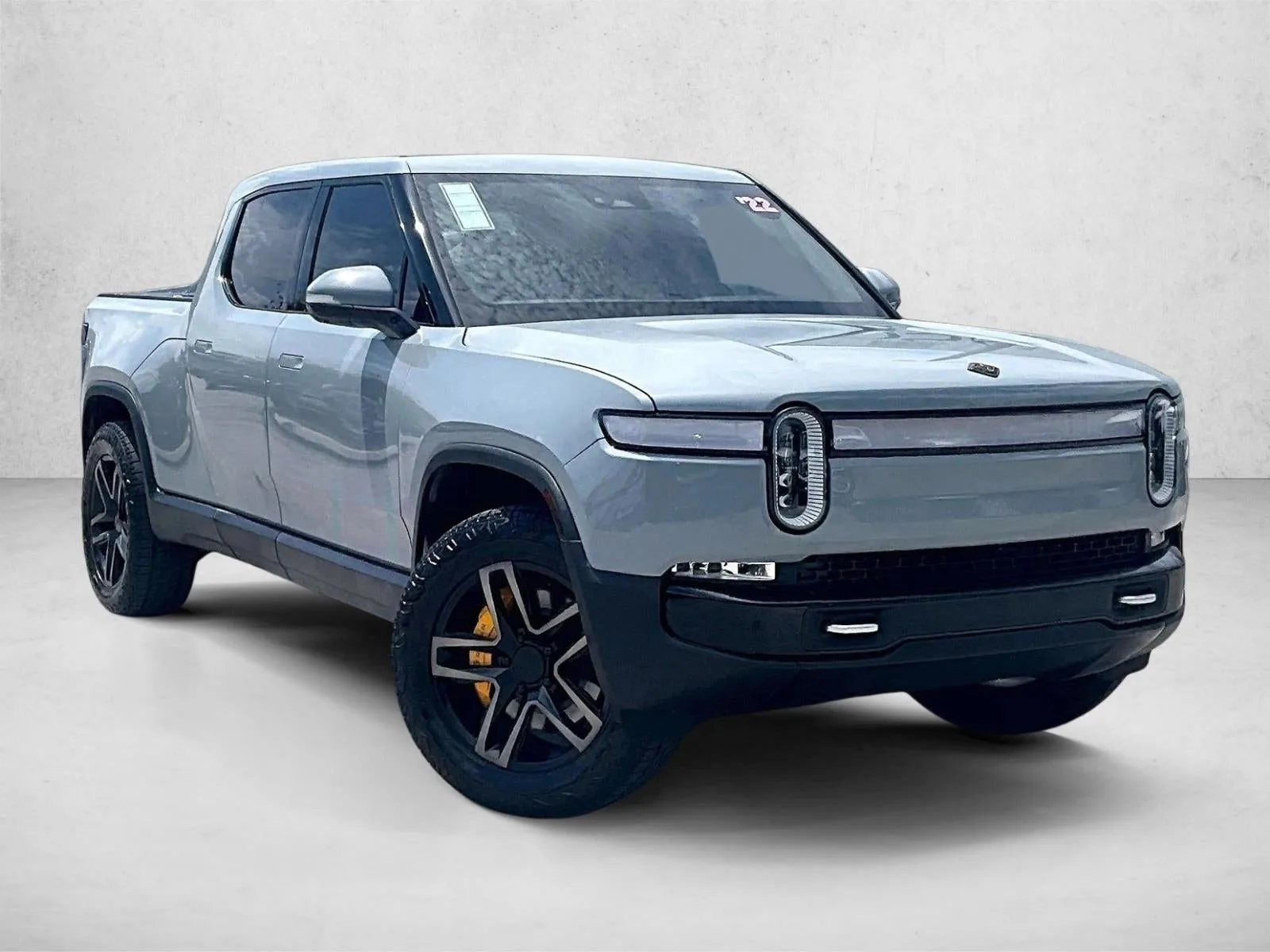 2022 RIVIAN R1T Adventure Package photo 12
