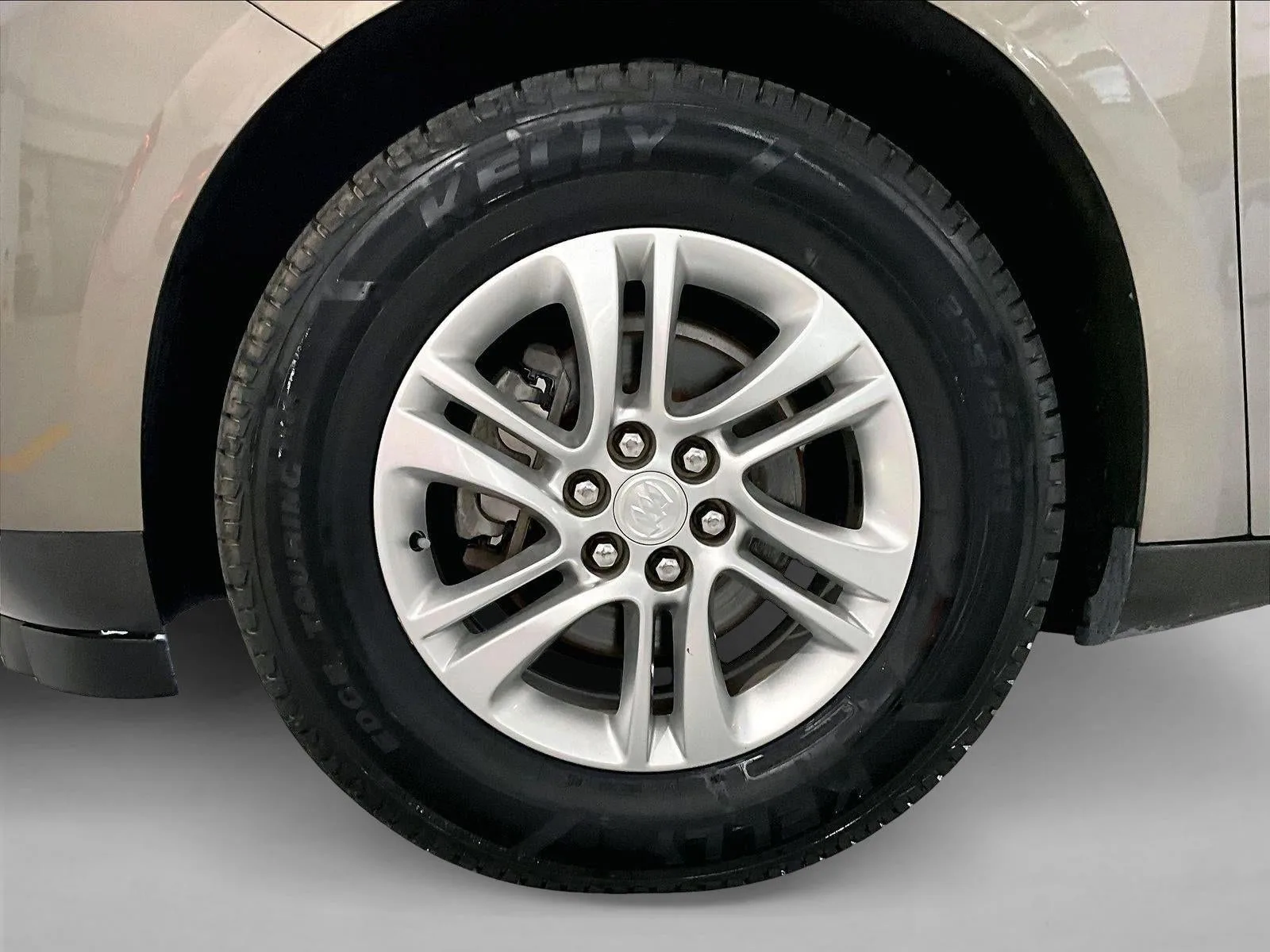 2018 Buick Enclave Essence photo 10
