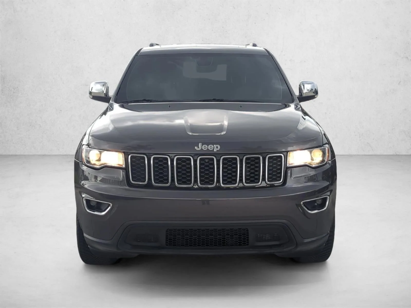 2020 Jeep Grand Cherokee Limited 4x4 photo 2