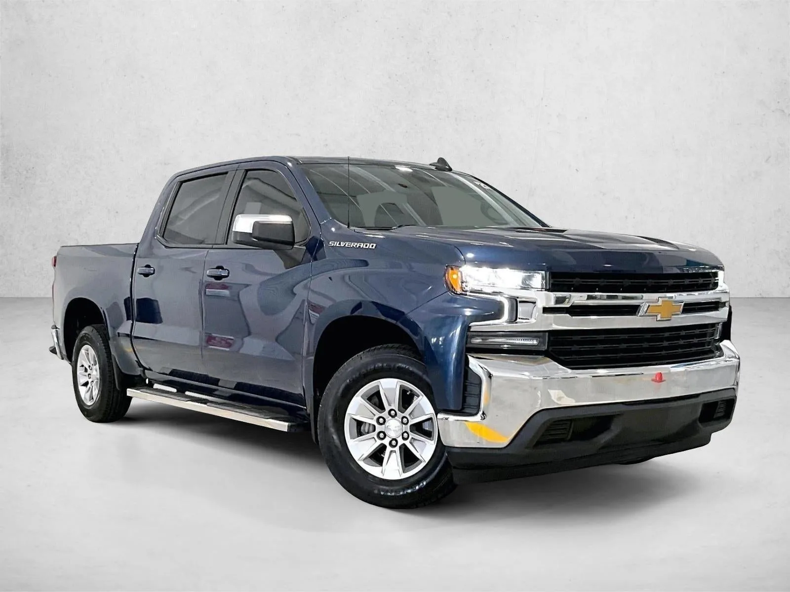 2021 Chevrolet Silverado 1500 LT photo 12