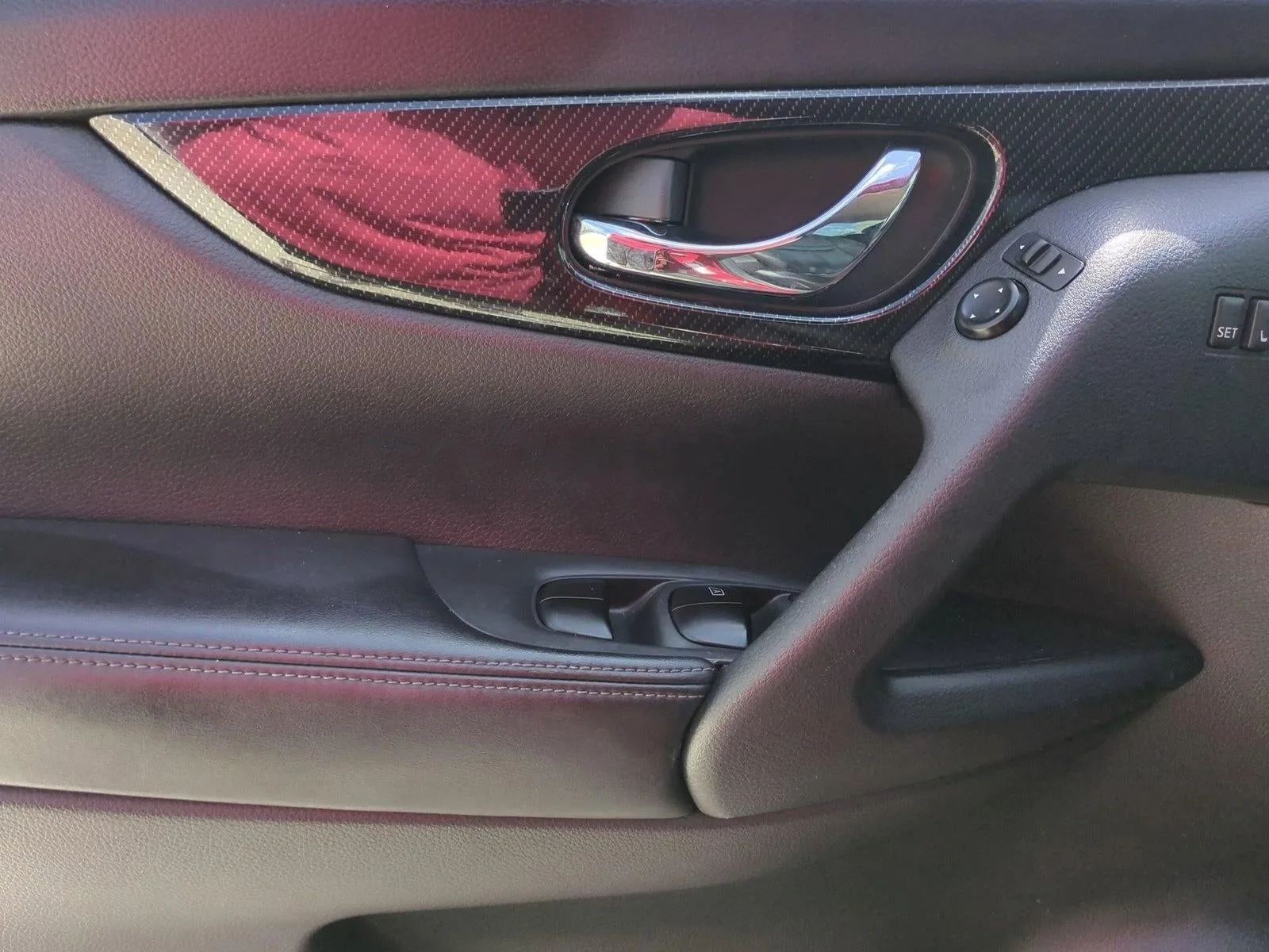 2020 Nissan Rogue FWD SL photo 11