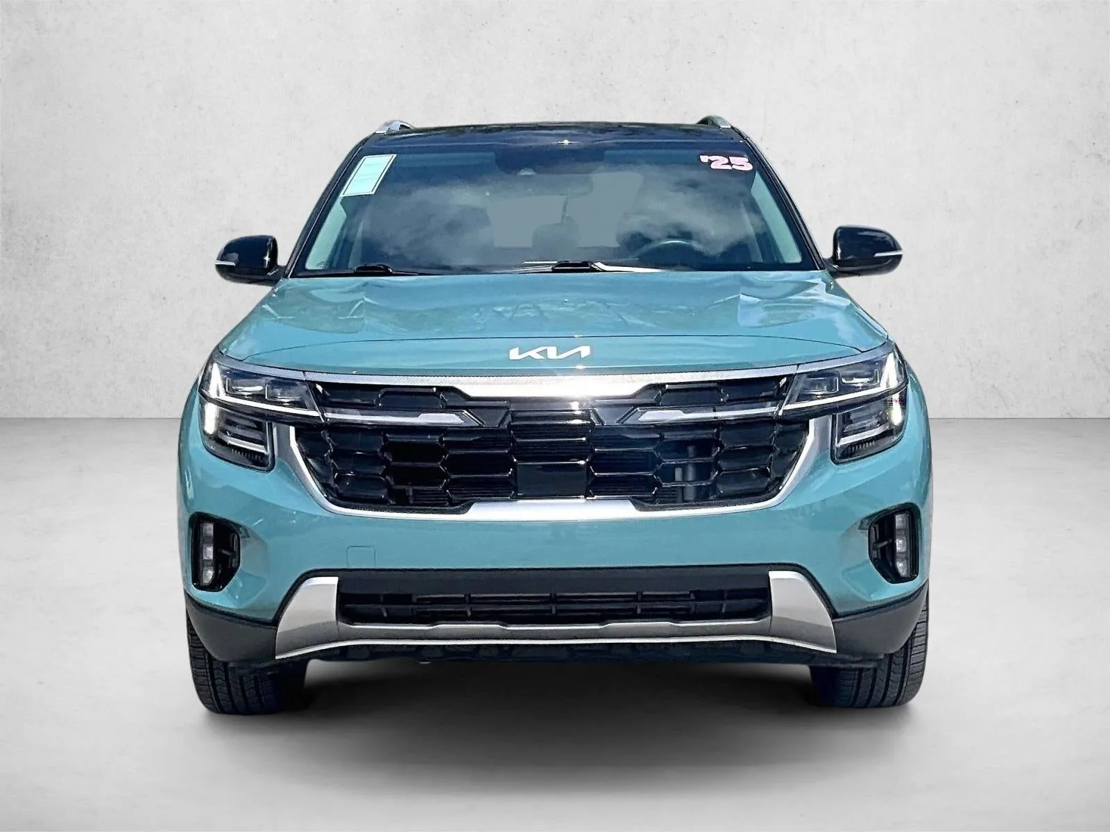 2025 Kia Seltos SX photo 3