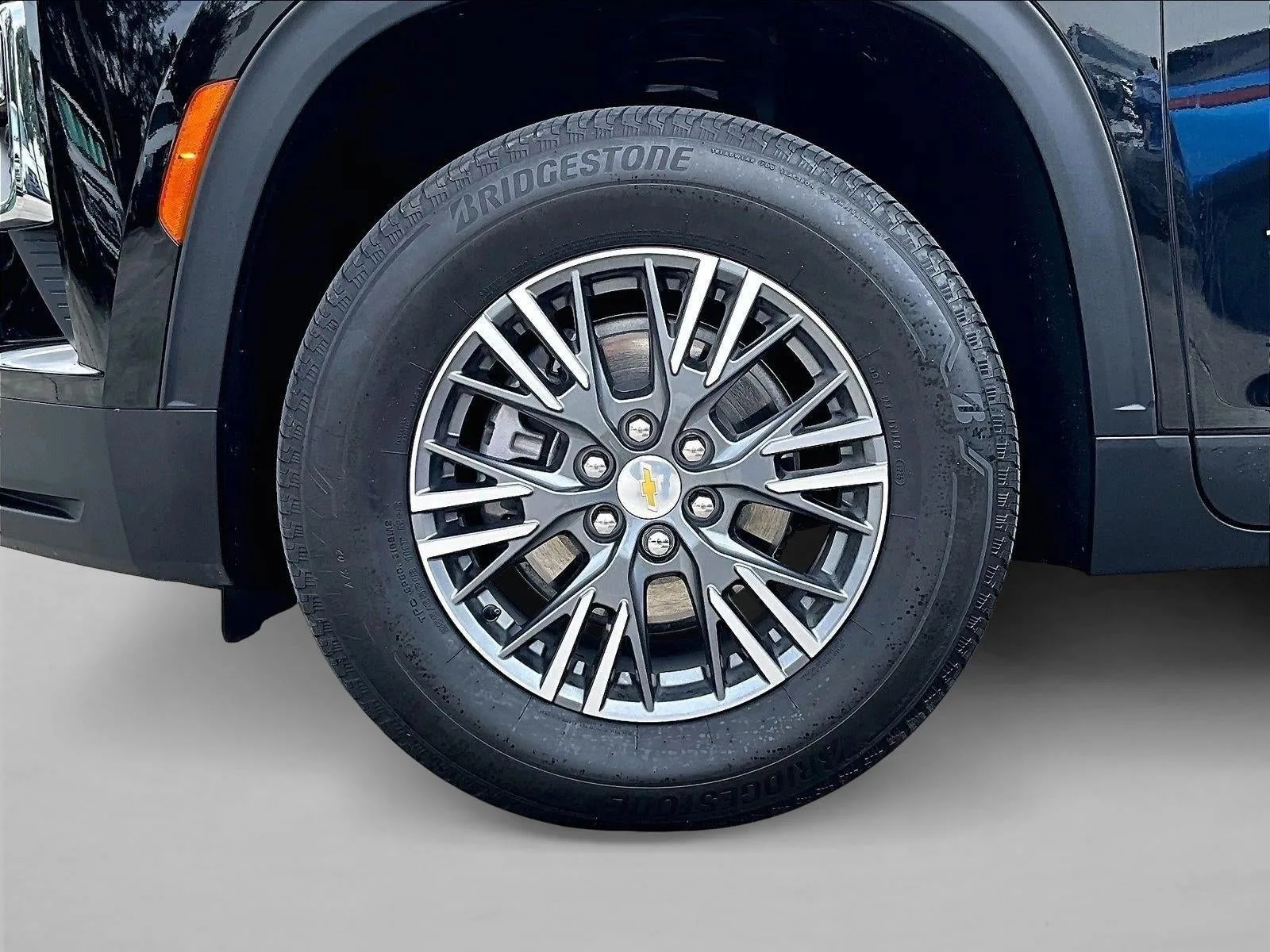 2025 Chevrolet Traverse LT photo 10