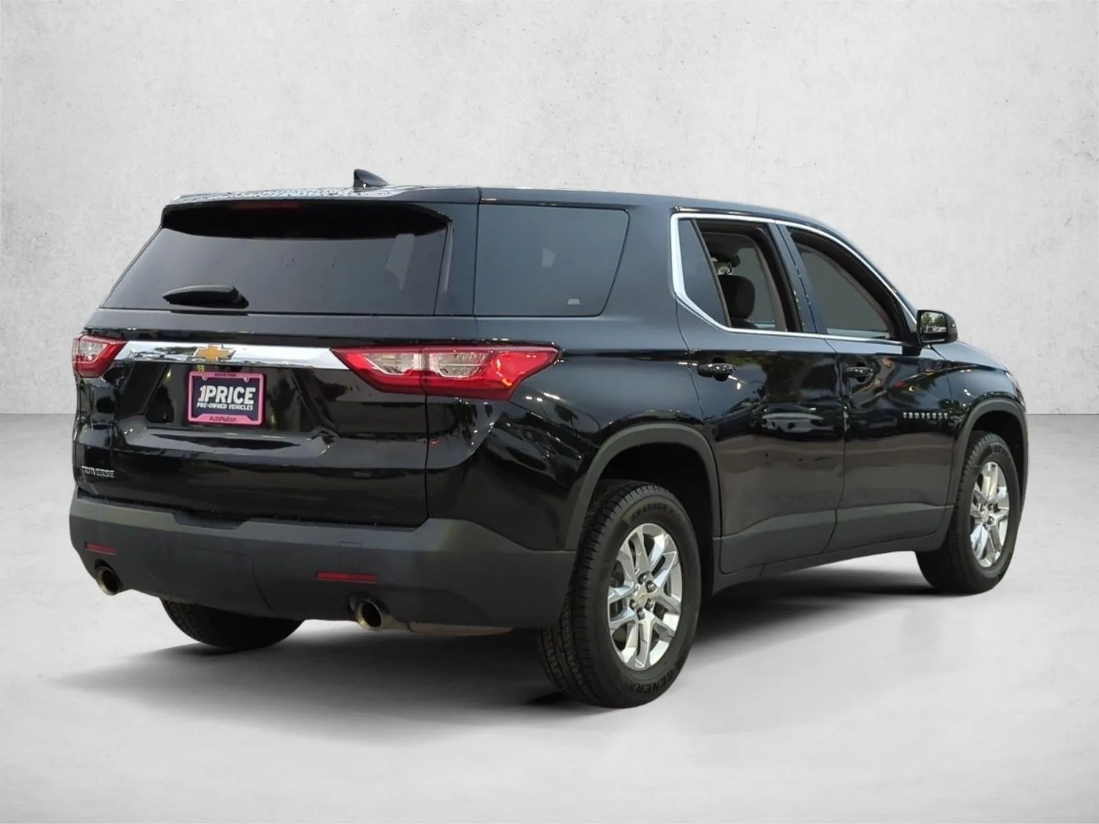 2021 Chevrolet Traverse FWD 1LS photo 5