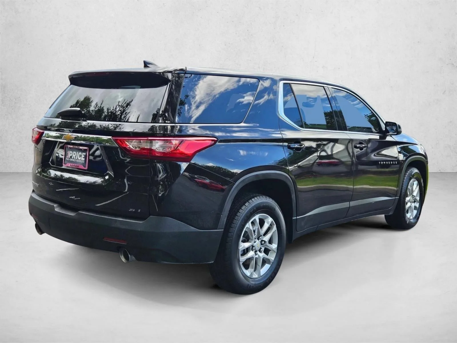 2021 Chevrolet Traverse FWD 1LS photo 5