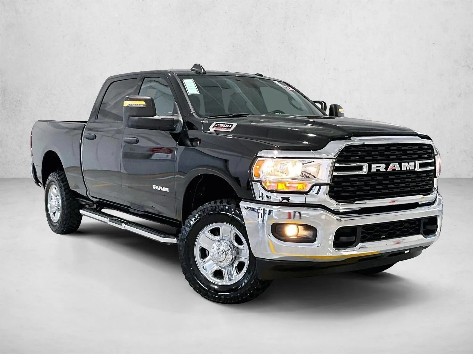 2024 RAM 2500 Big Horn photo 12