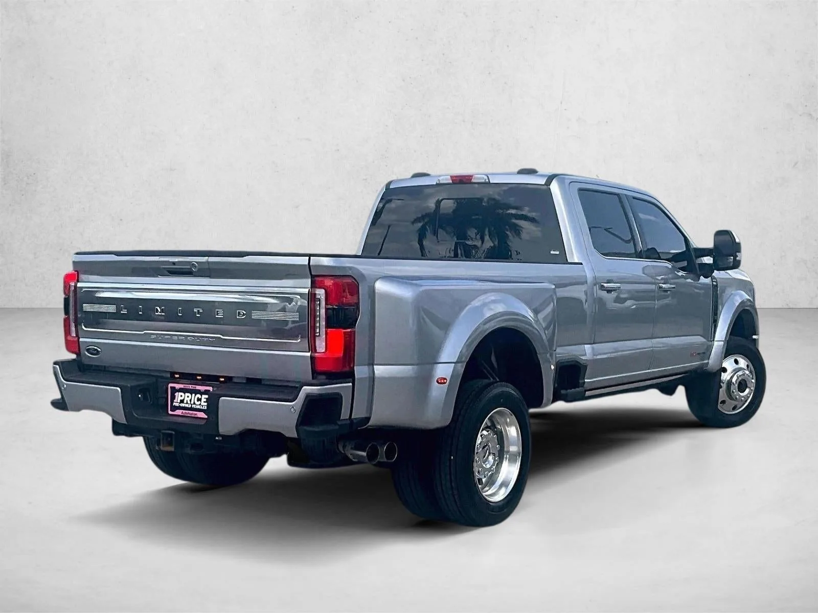 2024 Ford F-450 Limited photo 2