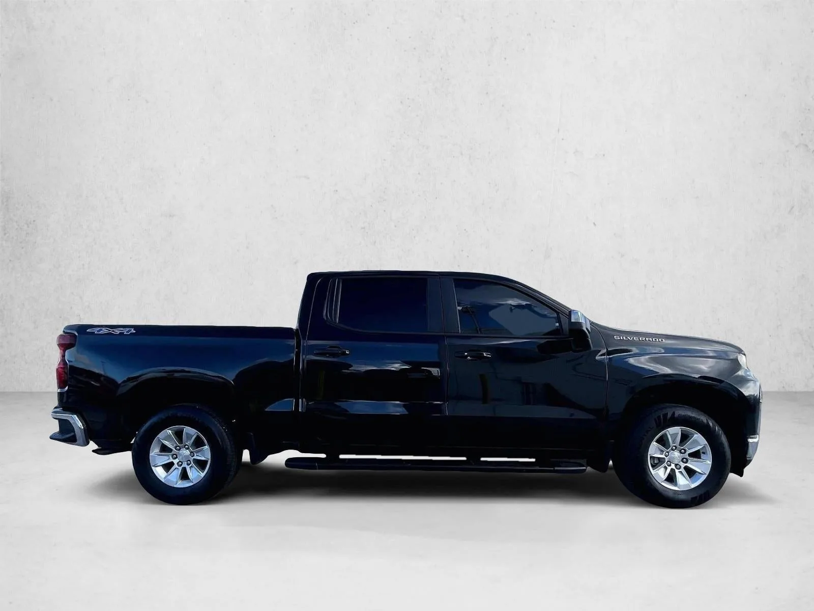 2021 Chevrolet Silverado 1500 LT photo 5