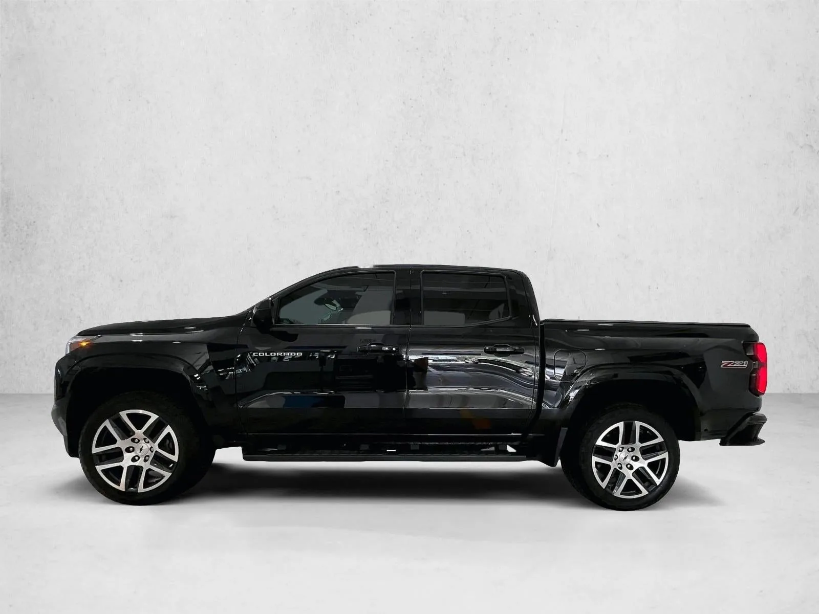 2024 Chevrolet Colorado Z71 photo 6