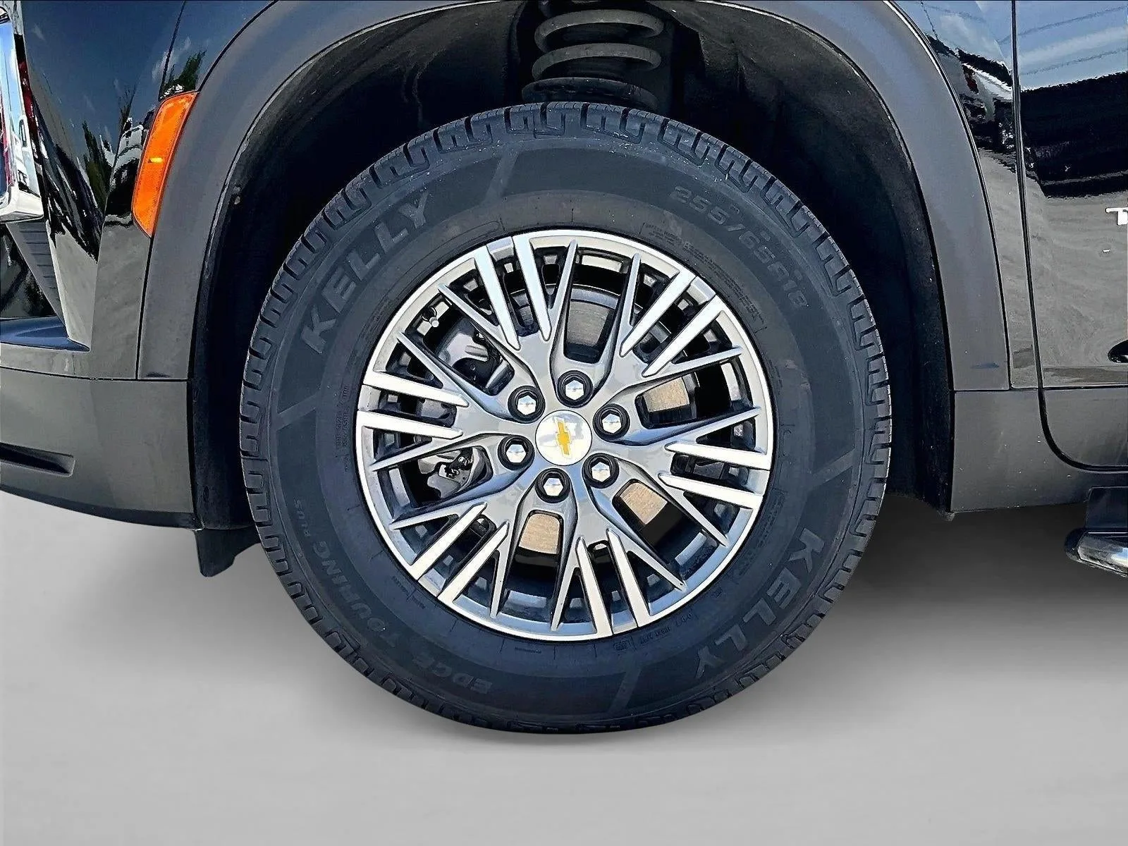 2025 Chevrolet Traverse LT photo 10