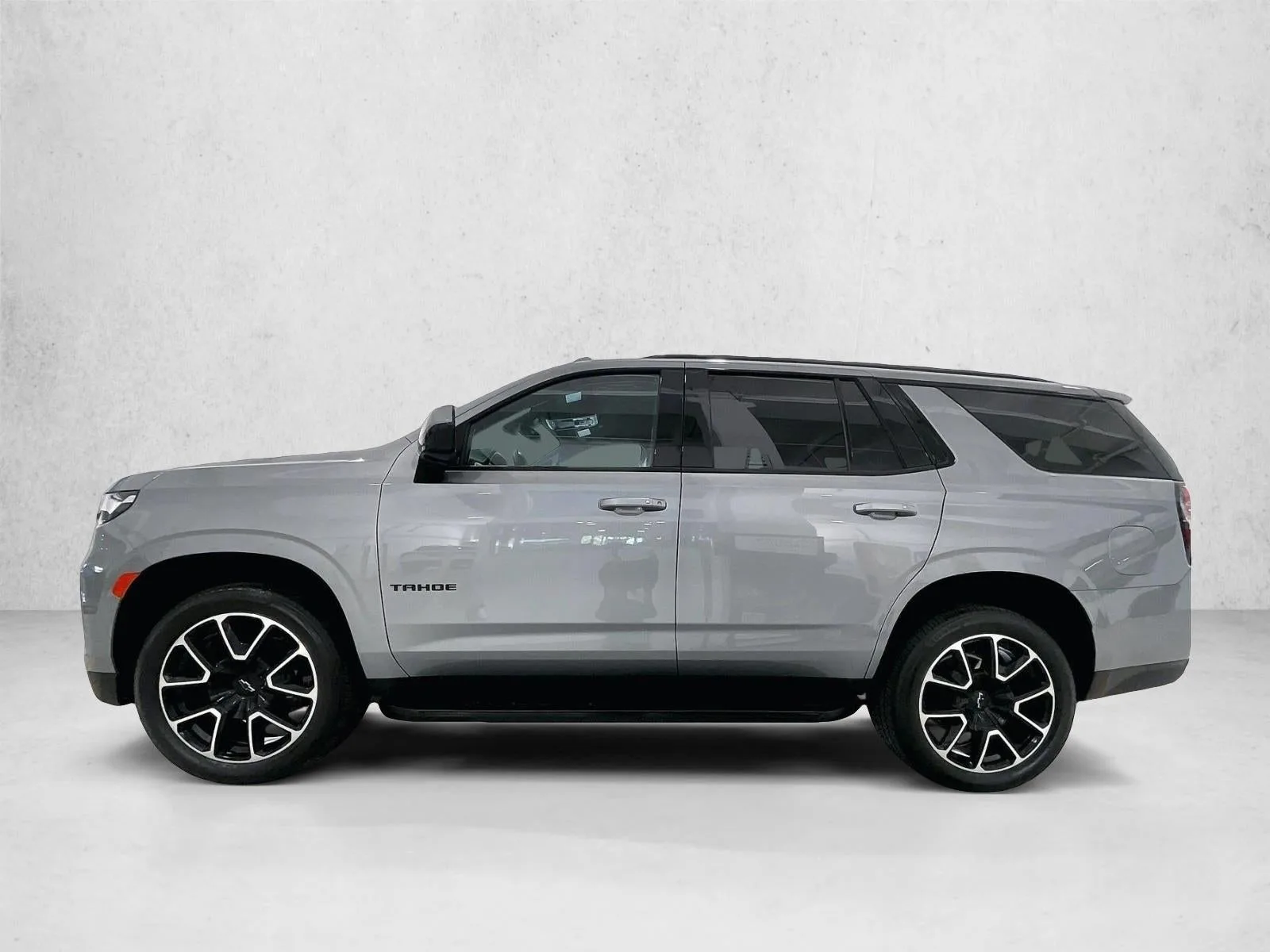 2023 Chevrolet Tahoe RST photo 6