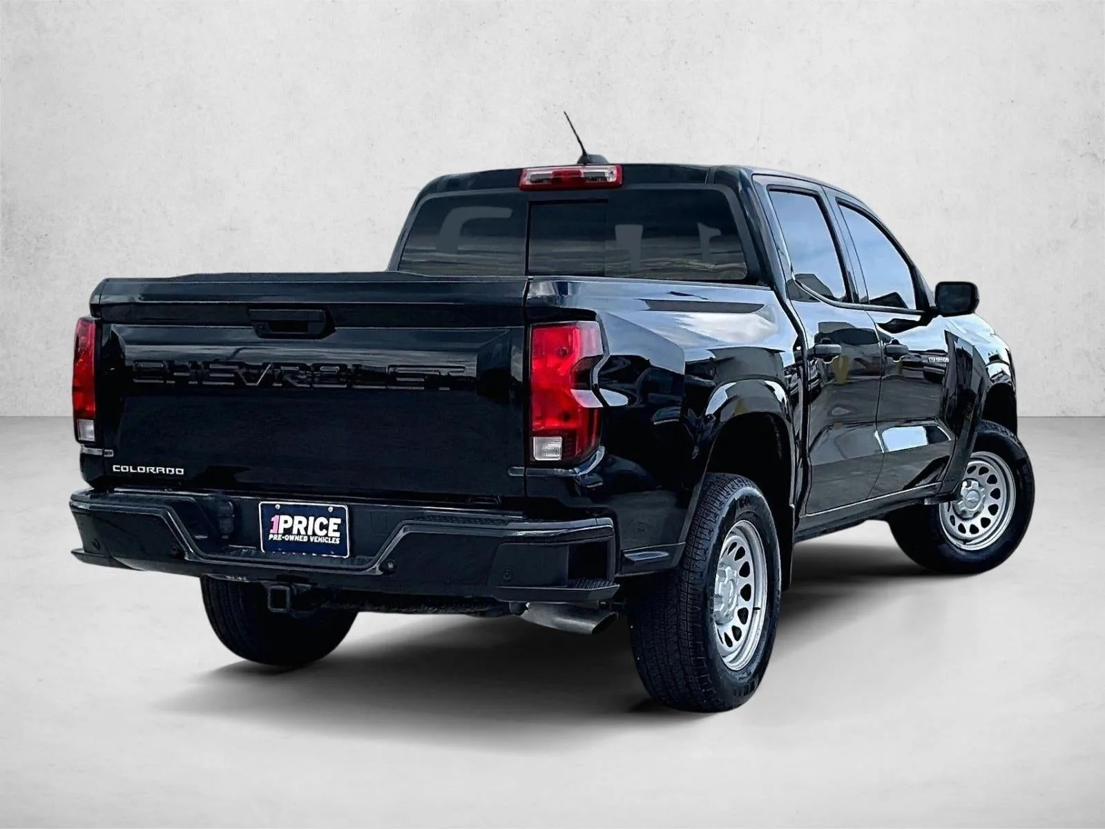 2026 Chevrolet Colorado WT photo 2
