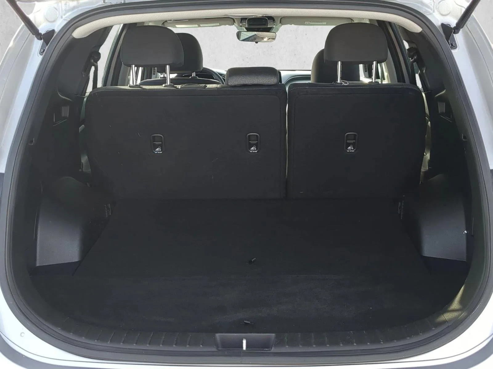 2023 Hyundai Santa Fe SE photo 6