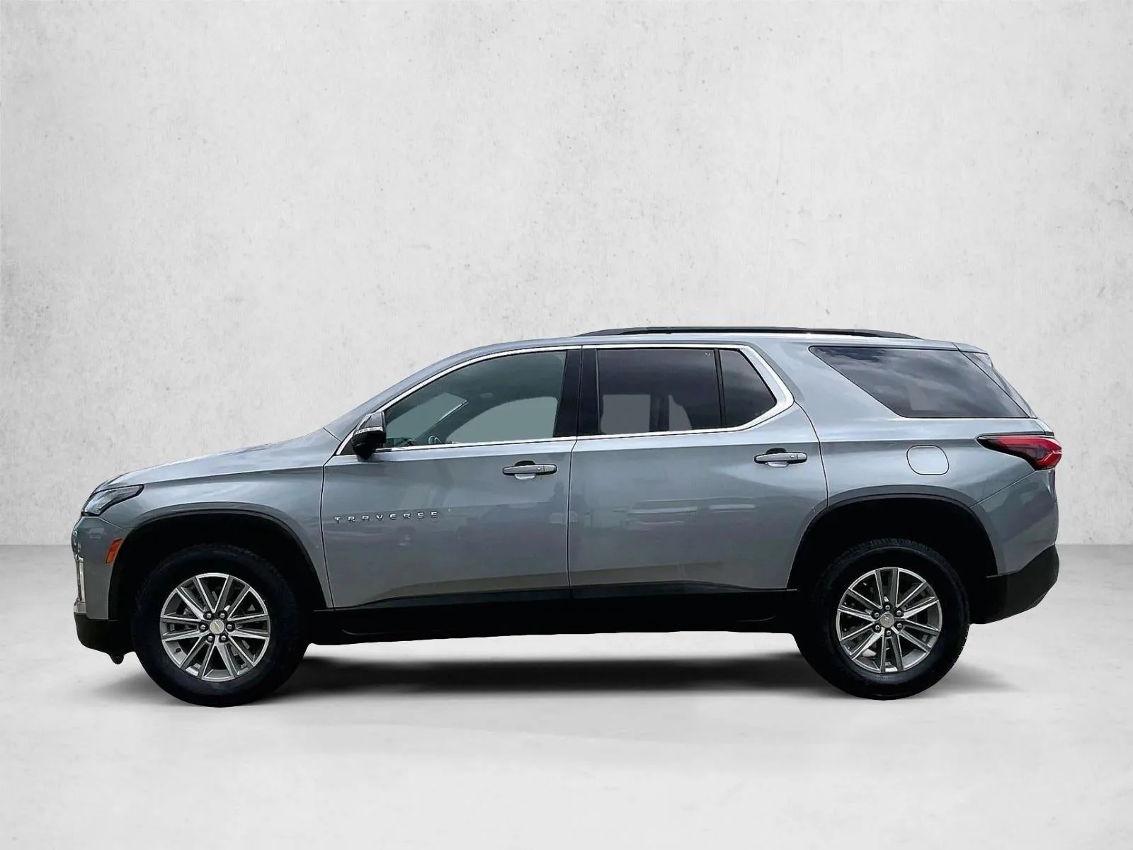 2023 Chevrolet Traverse LT Cloth photo 6