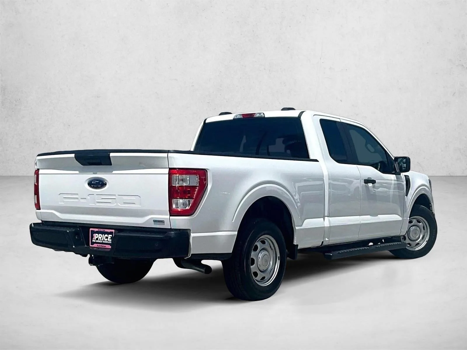 2023 Ford F-150 XL photo 2