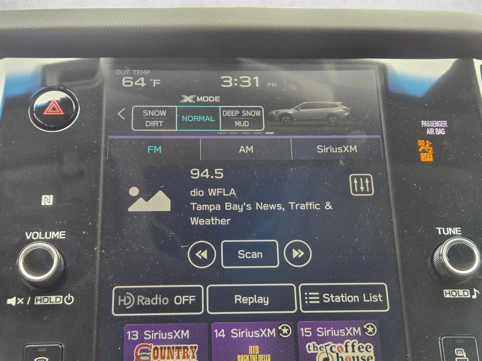 2020 Subaru Outback Onyx Edition XT CVT photo 12