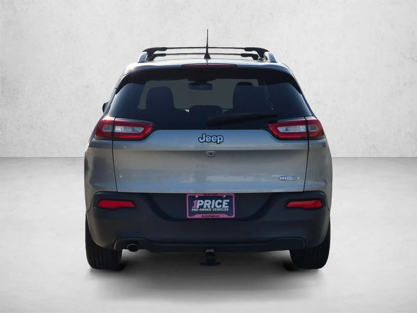2017 Jeep Cherokee Latitude FWD photo 7