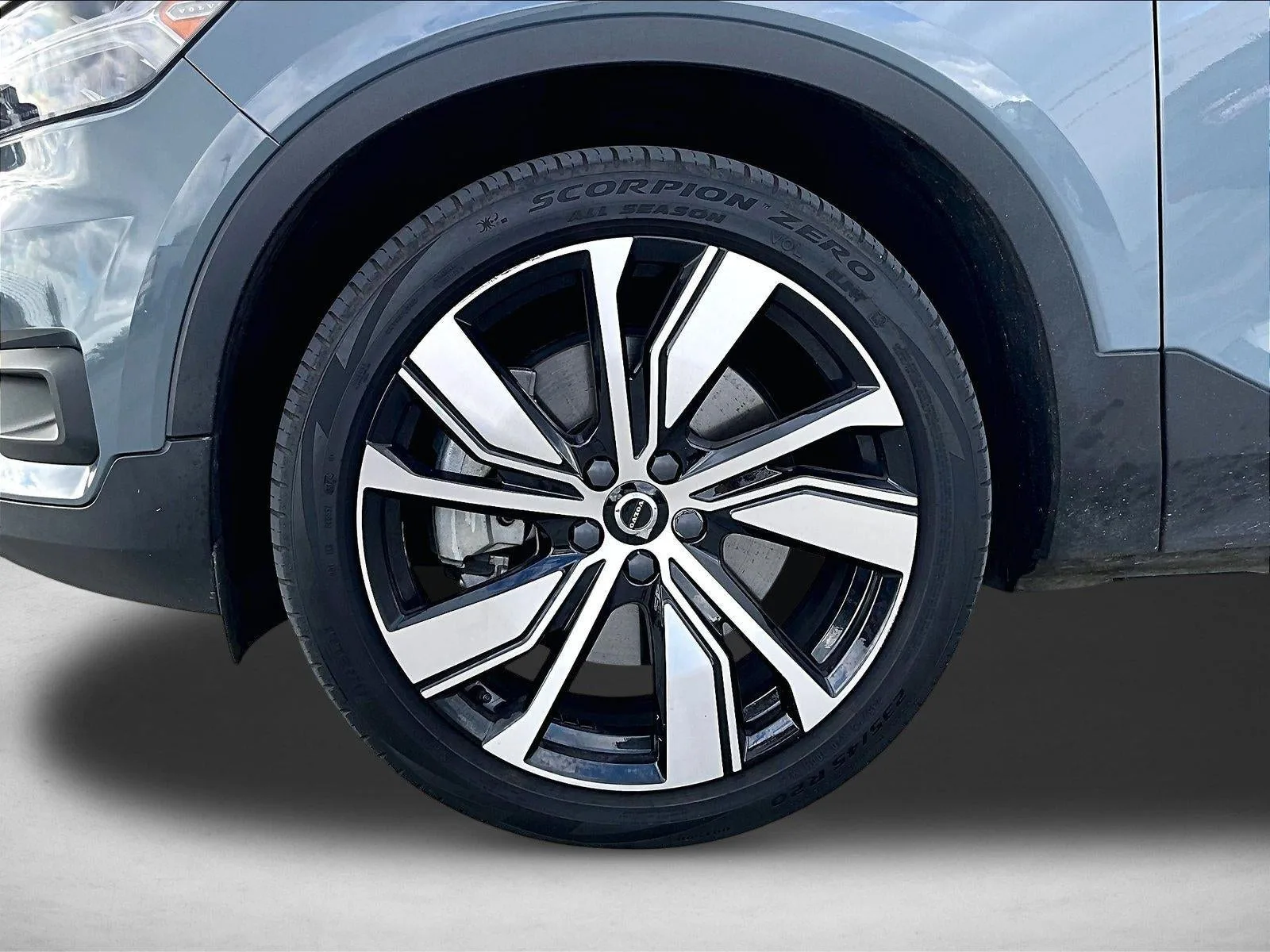 2021 Volvo XC40 Recharge Pure Electric Base photo 10