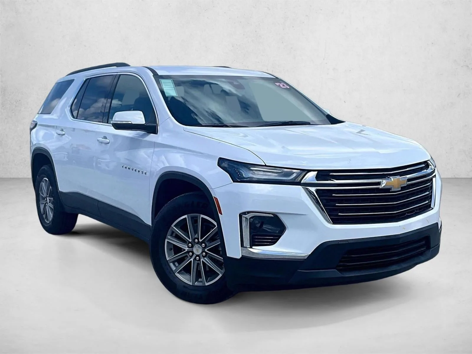 2023 Chevrolet Traverse LT Cloth photo 12