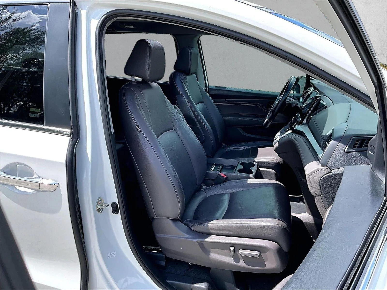 2020 Honda Odyssey EX-L photo 9
