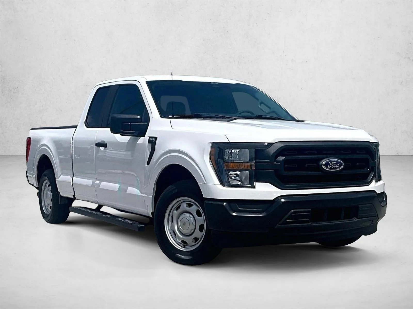 2023 Ford F-150 XL photo 12