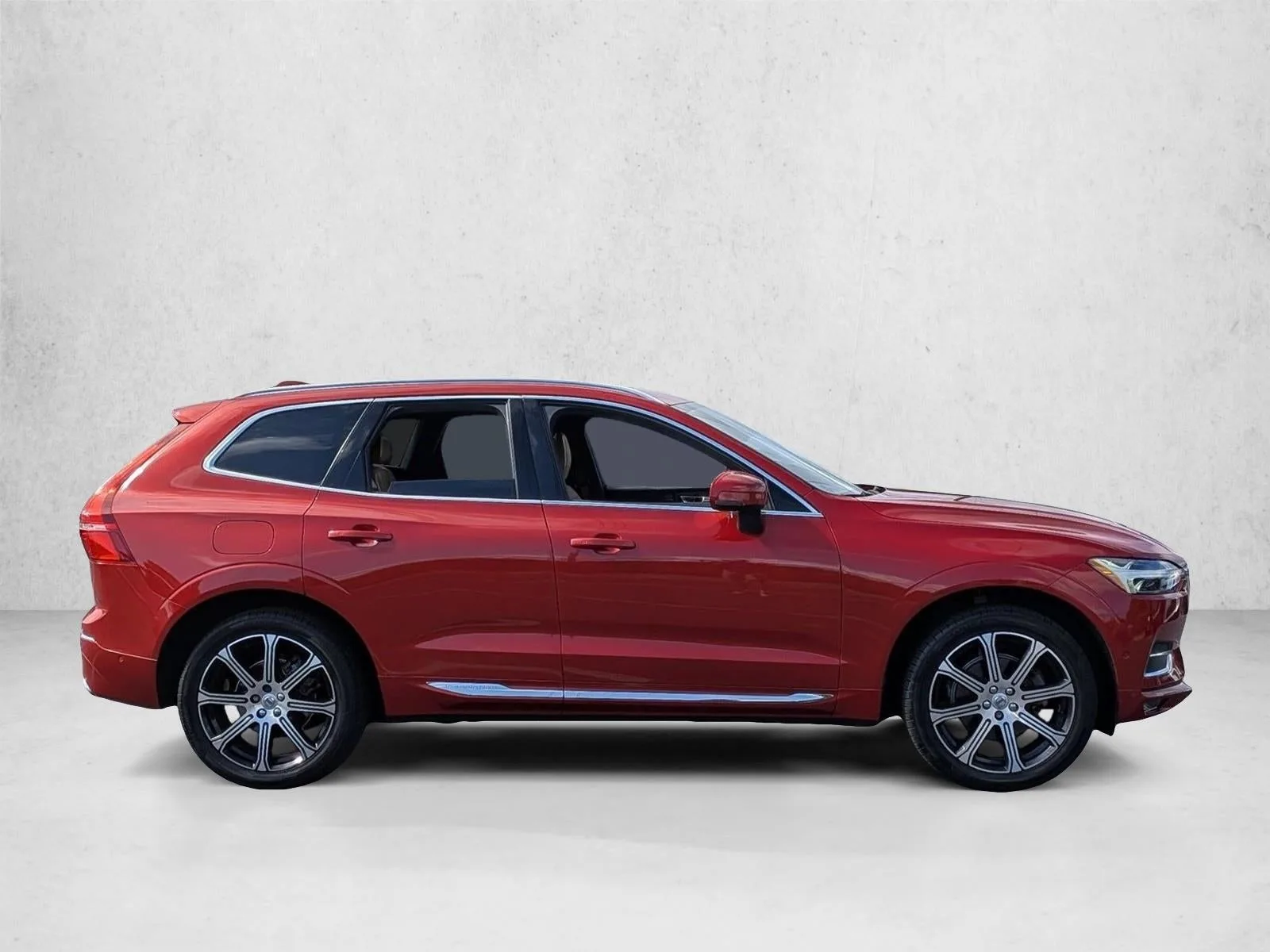 2019 Volvo XC60 T5 FWD Inscription photo 4