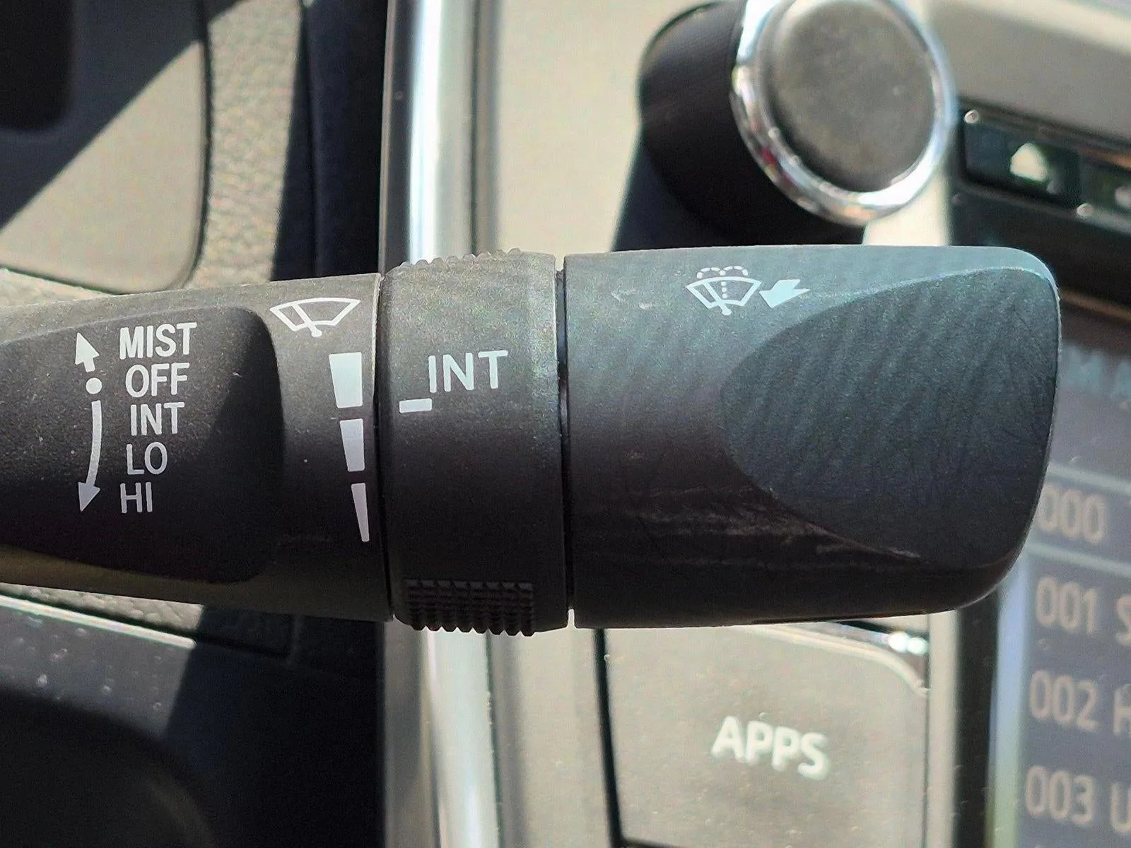 2017 Toyota Camry XLE Auto (SE) photo 10