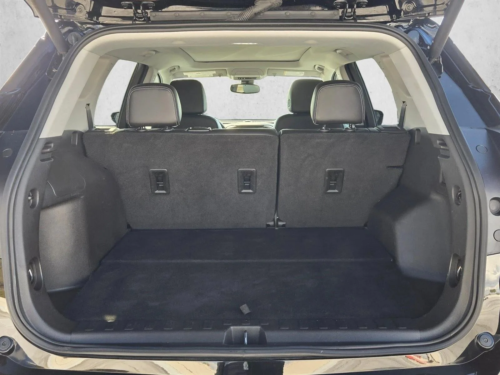 2022 GMC Terrain FWD SLT photo 6
